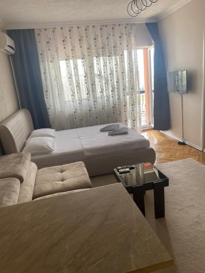 Apartment Perla Pristina Kültér fotó